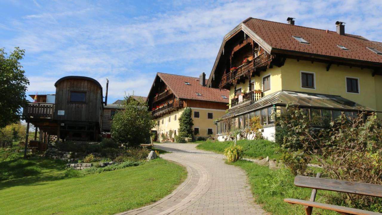 Bio Archehof Zachhiesen - Stay & Relax Зикирхен-ам-Валерзи Екстериор снимка
